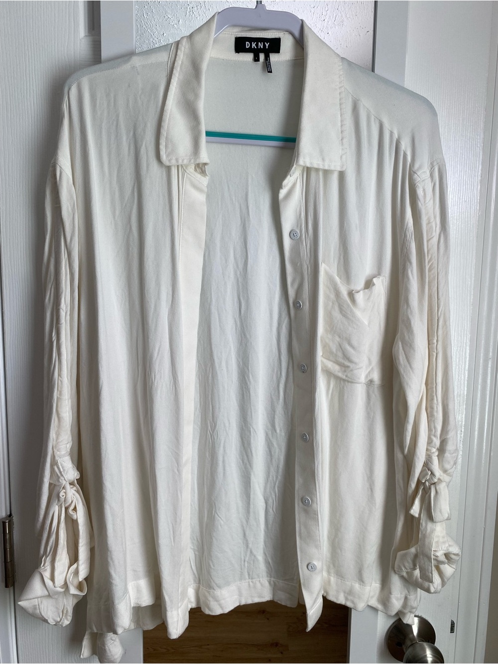 DKNY white Long-Sleeve Button up